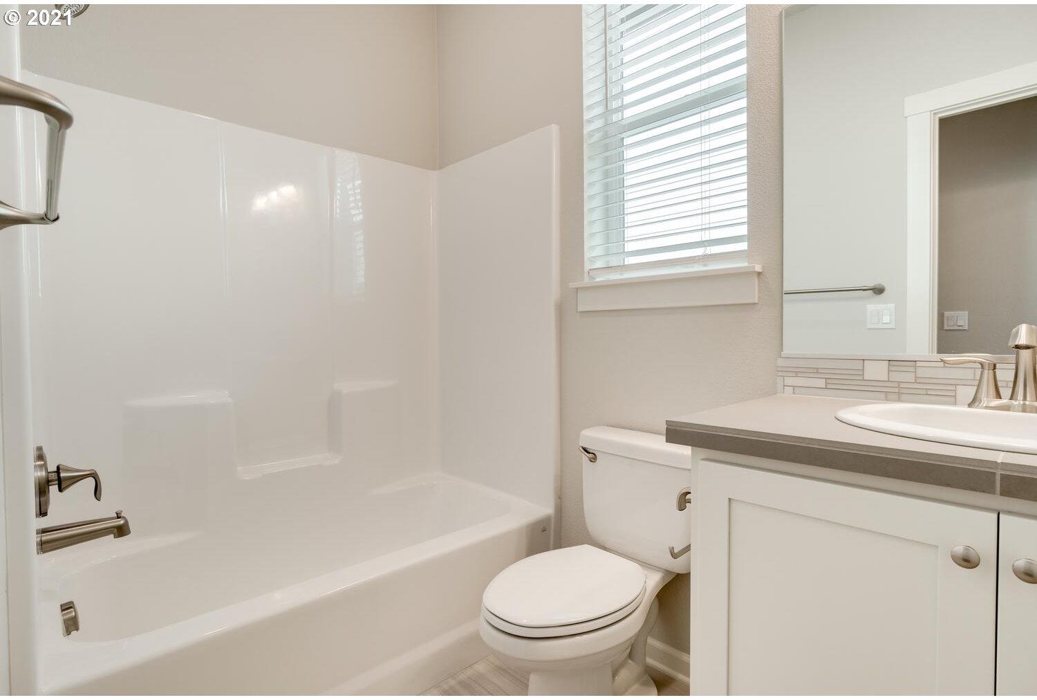 3737 South 41st Place Ridgefield, WA 98642 - Photo 14 of 18 Gallery Image 14