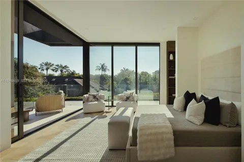 a close view of sink