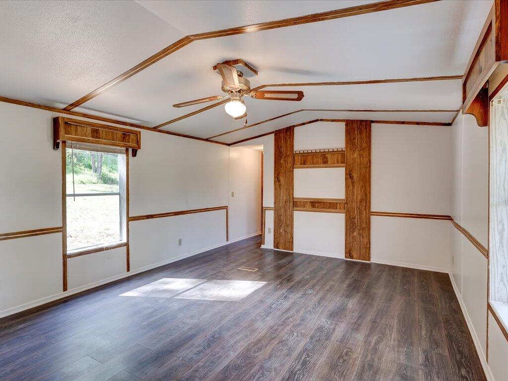 3205 Little Chuckey Road Mosheim, TN 37818 - Photo 14 of 26 3205 Little Chuckey Rd - 14