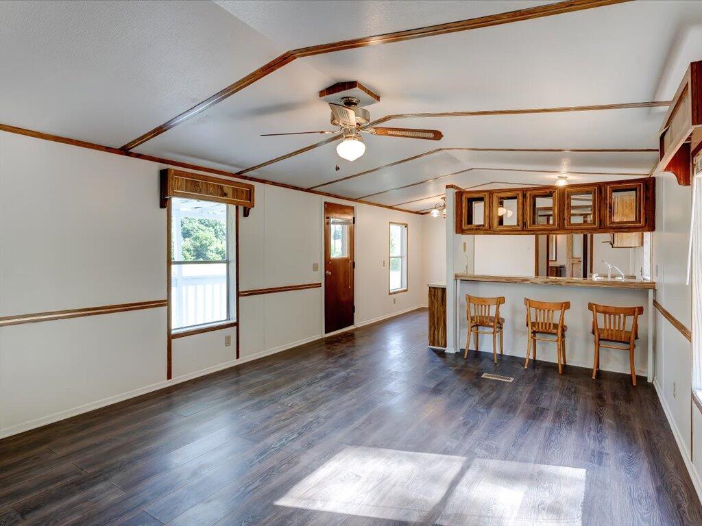 3205 Little Chuckey Road Mosheim, TN 37818 - Photo 15 of 26 3205 Little Chuckey Rd - 15