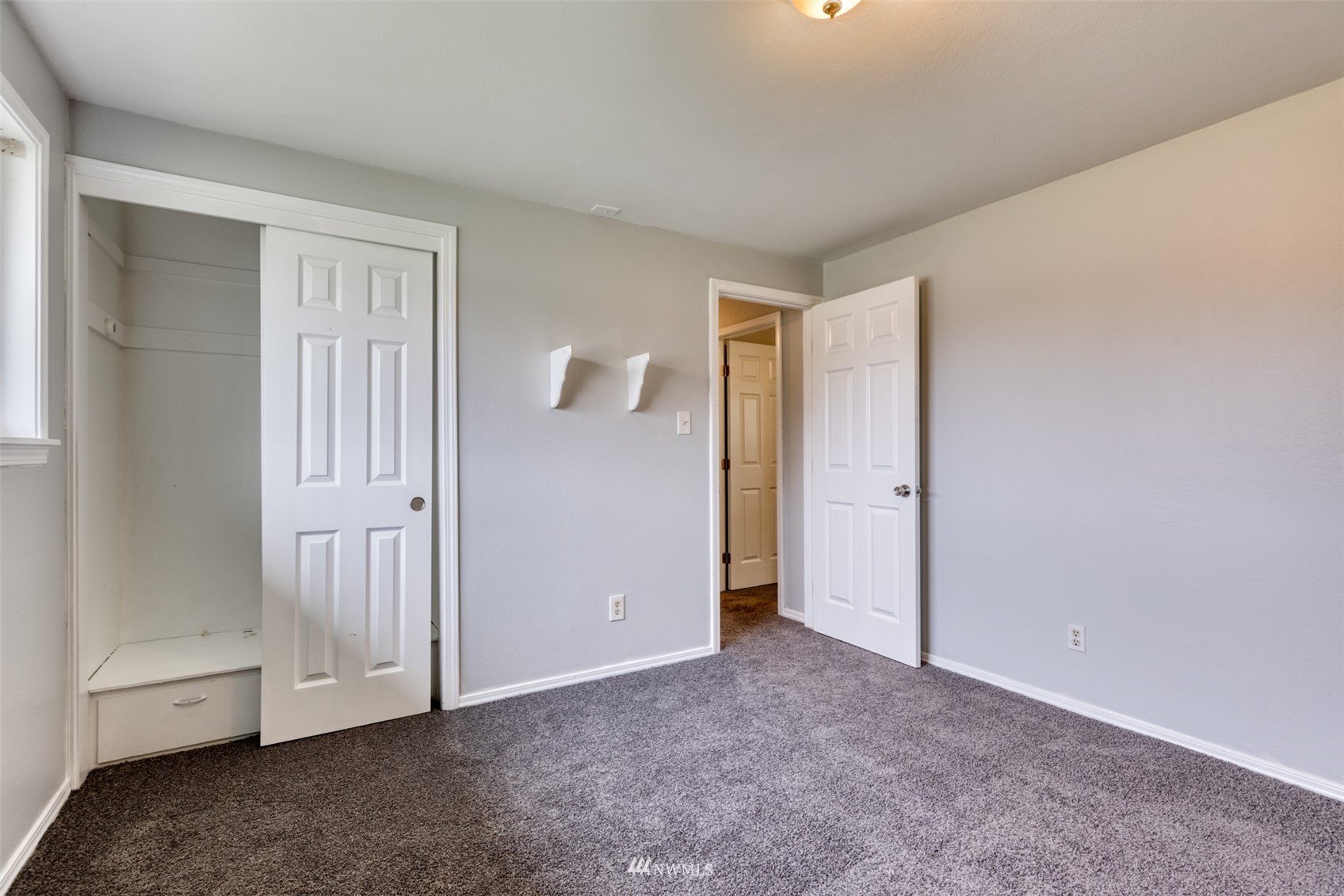 8705 Terrace Road Southwest Lakewood, WA 98498 - Photo 23 of 28 a view of an empty room