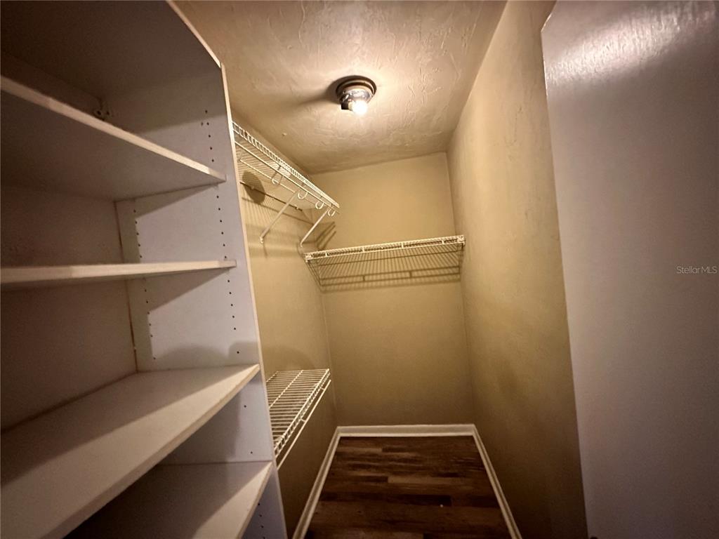 2735 Southwest 35th Place, Unit 2001 Gainesville, FL 32608 - Photo 4 of 5