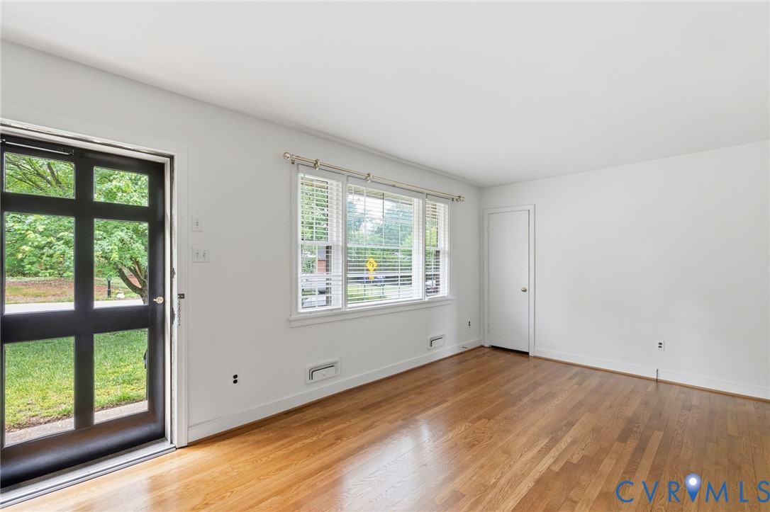 8710 Rolando Drive Henrico, VA 23229 - Photo 4 of 22 Bright and freshly painted and refinished wood flo