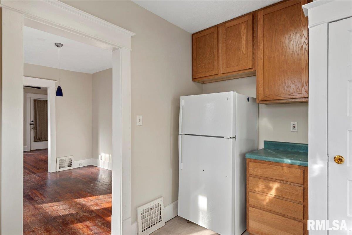 2036 South 4th Street Springfield, IL 62703 - Photo 13 of 26