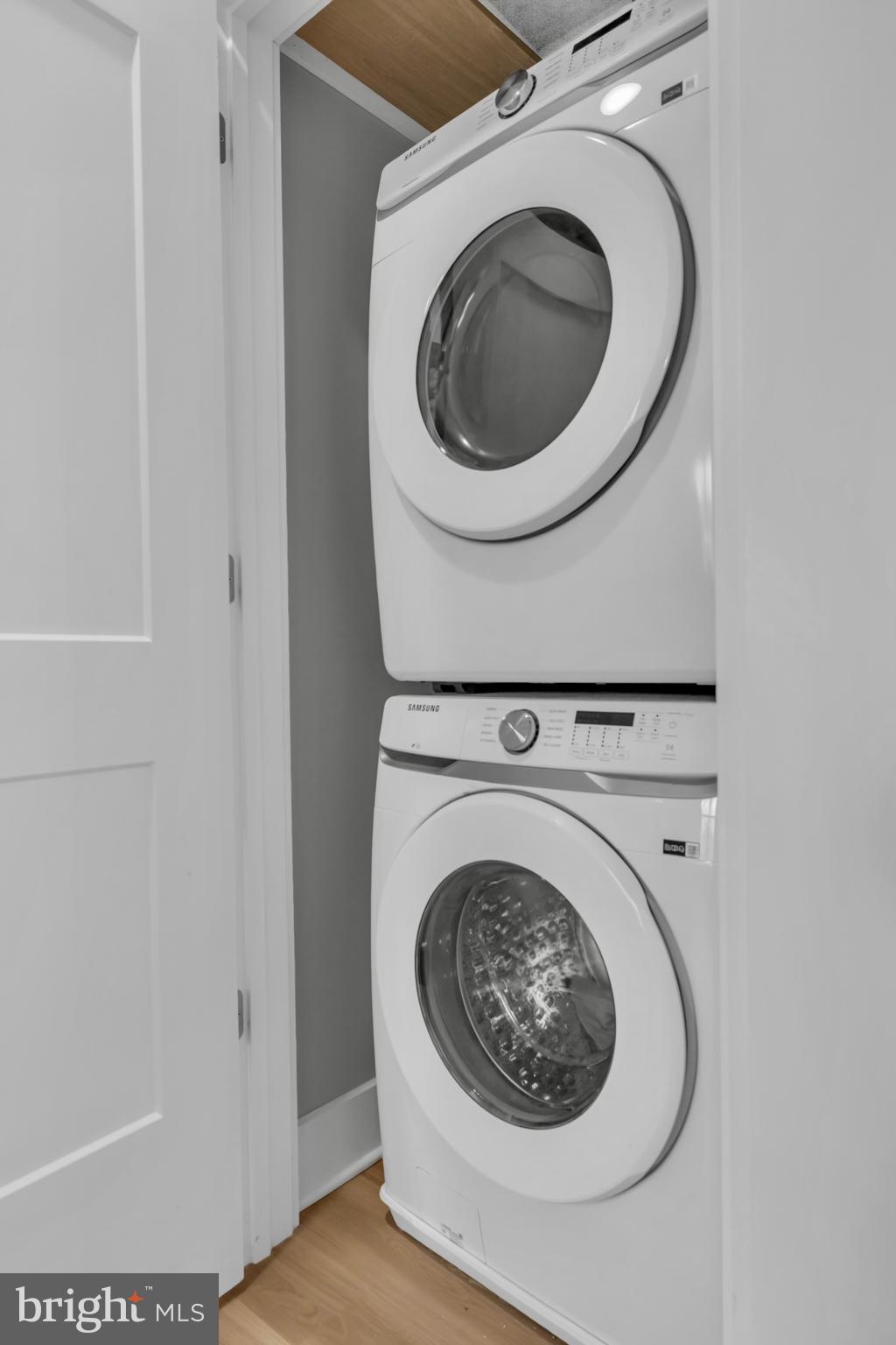 78 Old Mill Bottom Road North, Unit 209 Annapolis, MD 21409 - Photo 34 of 41 Washer/Dryer