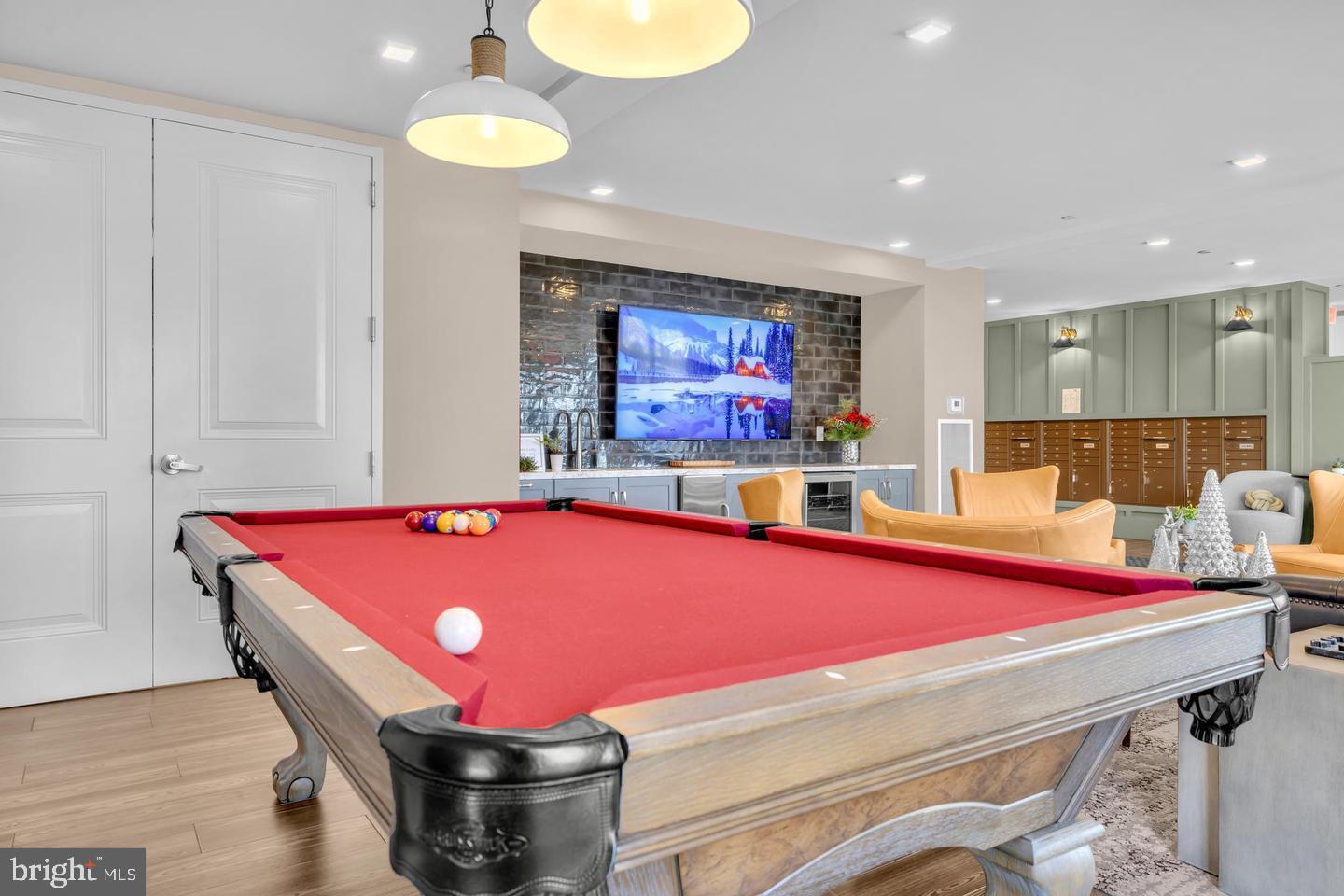 78 Old Mill Bottom Road North, Unit 209 Annapolis, MD 21409 - Photo 35 of 39 Pool Table