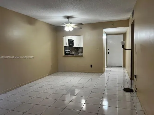 $2,050 | 10851 Southwest 2nd Street, Unit K107, Sweetwater, FL 33174