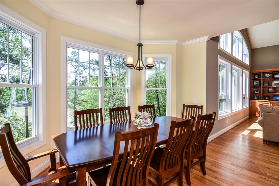 302 Hillandale Road Seneca, SC 29672 - Photo 8 of 36 Gallery Image 8