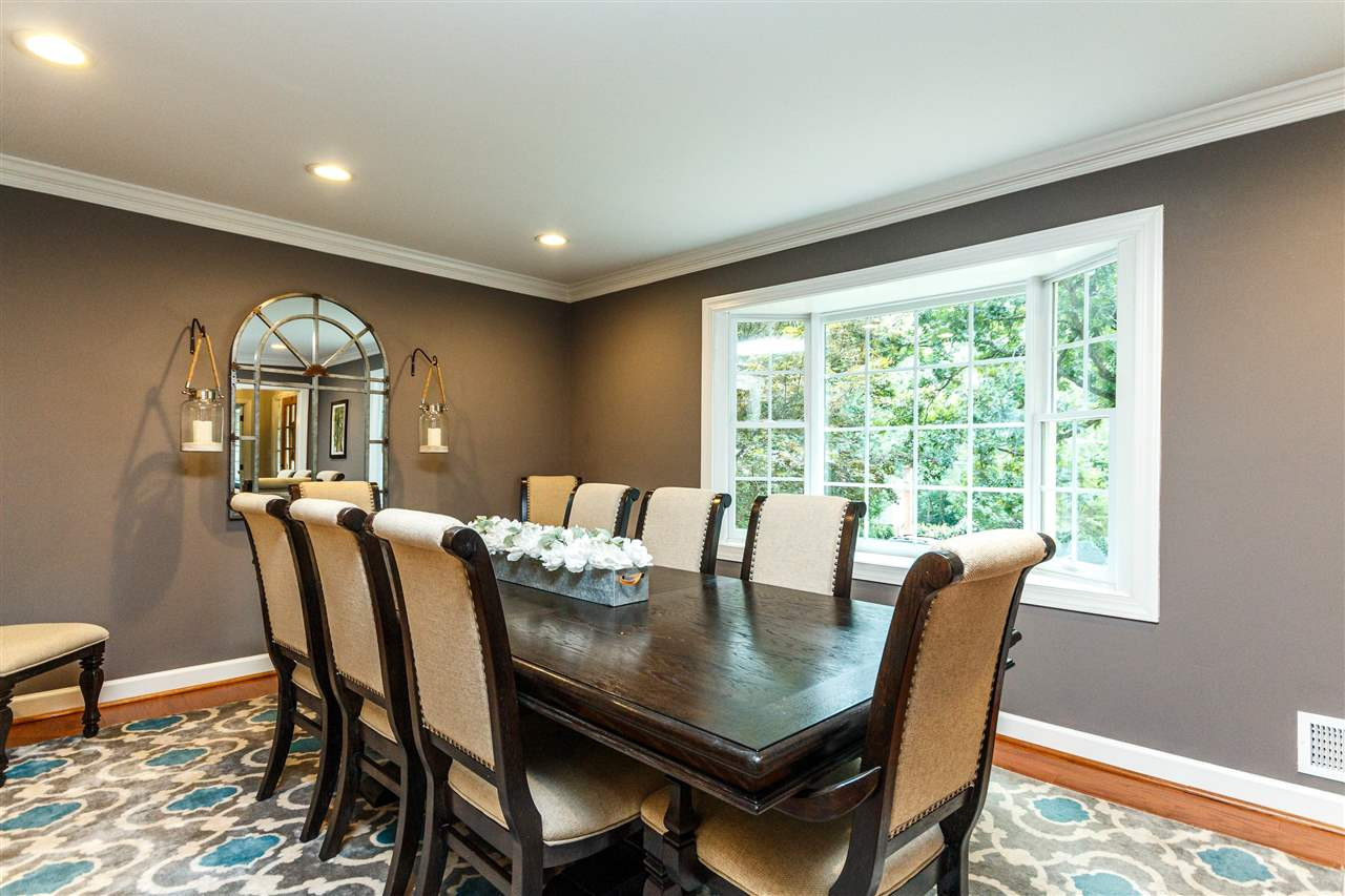4925 Brookhurst Place Raleigh, NC 27609 - Photo 5 of 30 Photo 5