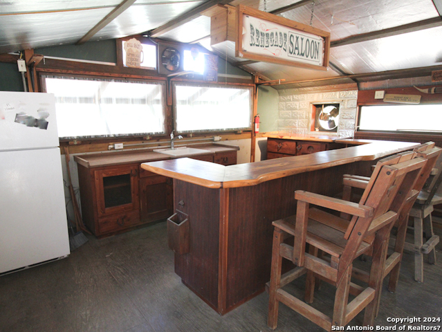 100 Hunters Lane Pipe Creek, TX 78063 - Photo 25 of 39