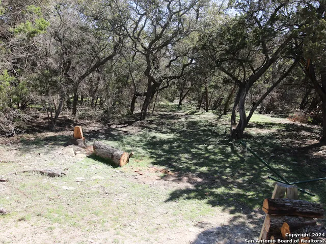 $1,800 | 100 Hunters Lane, Pipe Creek, TX 78063