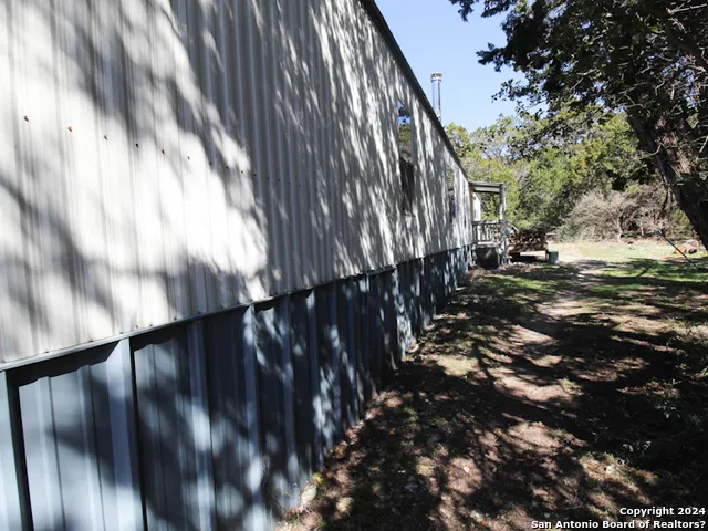 $1,800 | 100 Hunters Lane, Pipe Creek, TX 78063