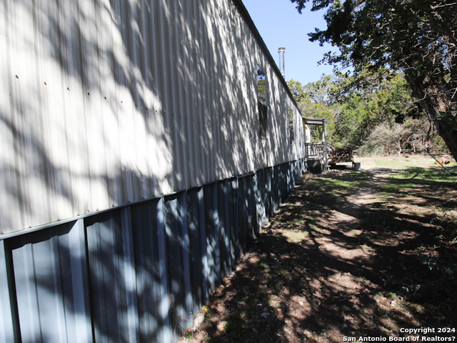 100 Hunters Lane Pipe Creek, TX 78063 - Photo 35 of 39