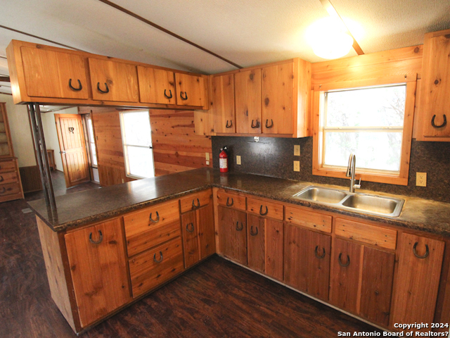 100 Hunters Lane Pipe Creek, TX 78063 - Photo 6 of 39