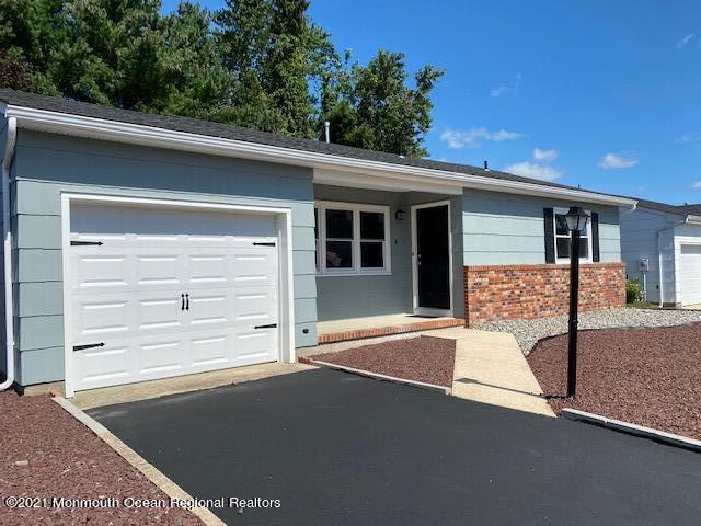 4 Coventry Road Toms River, NJ 08757 - Photo 2 of 23 IMG_4061