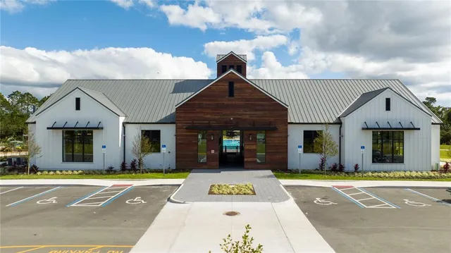 $2,300 | 2847 Common Crane Court, Harmony, FL 34773