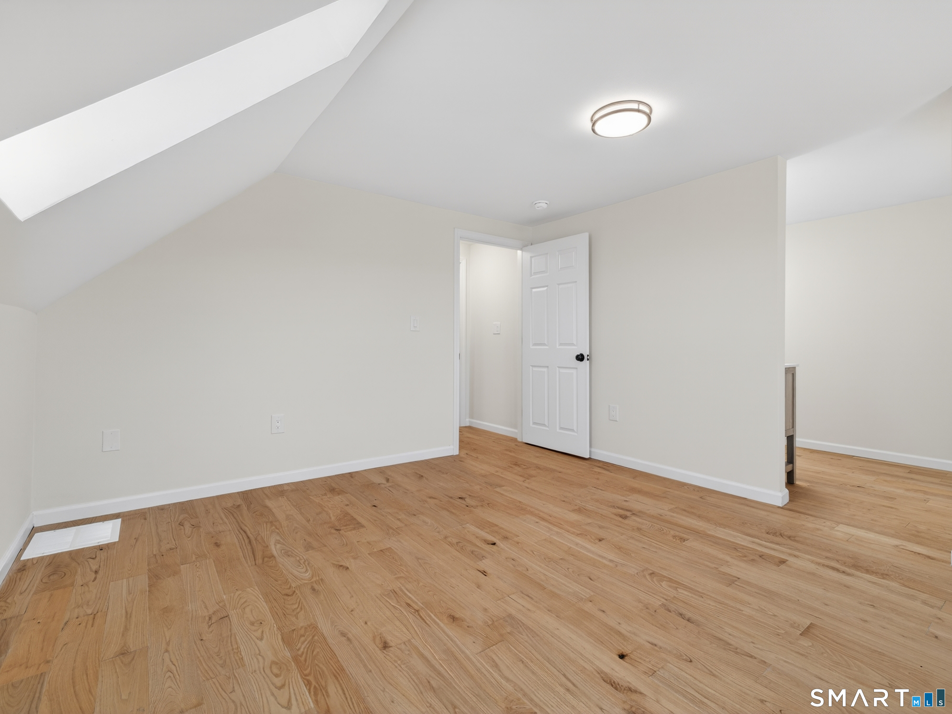 205 Flanders Road East Lyme, CT 06357 - Photo 26 of 39