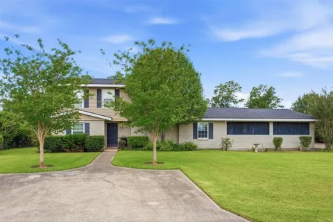 $289,000 | 4000 Brinlee Street, Lake Charles, LA 70605