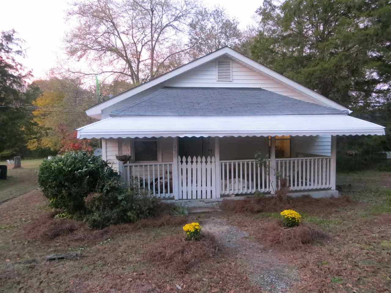 150 Oak Road Pacolet, SC 29372 - Photo 1 of 7