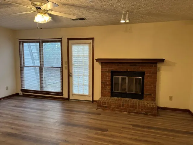 $1,595 | 1105 Booth Court Southwest, Unit 1105, Marietta, GA 30008