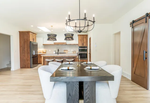 $879,900 | 662 Rania Way West, West Fargo, ND 58078