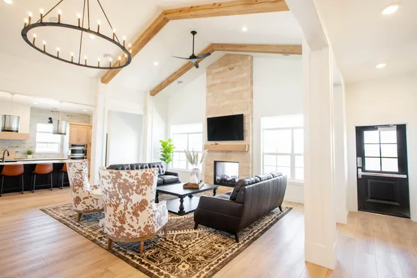 $879,900 | 662 Rania Way West, West Fargo, ND 58078
