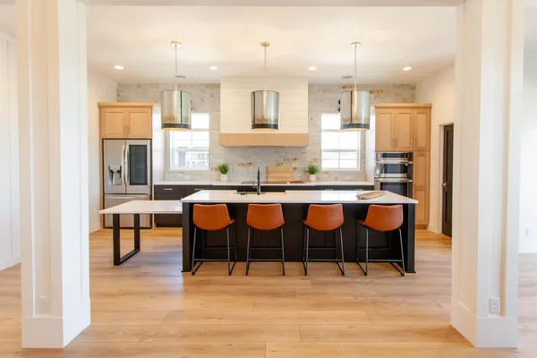 $879,900 | 662 Rania Way West, West Fargo, ND 58078