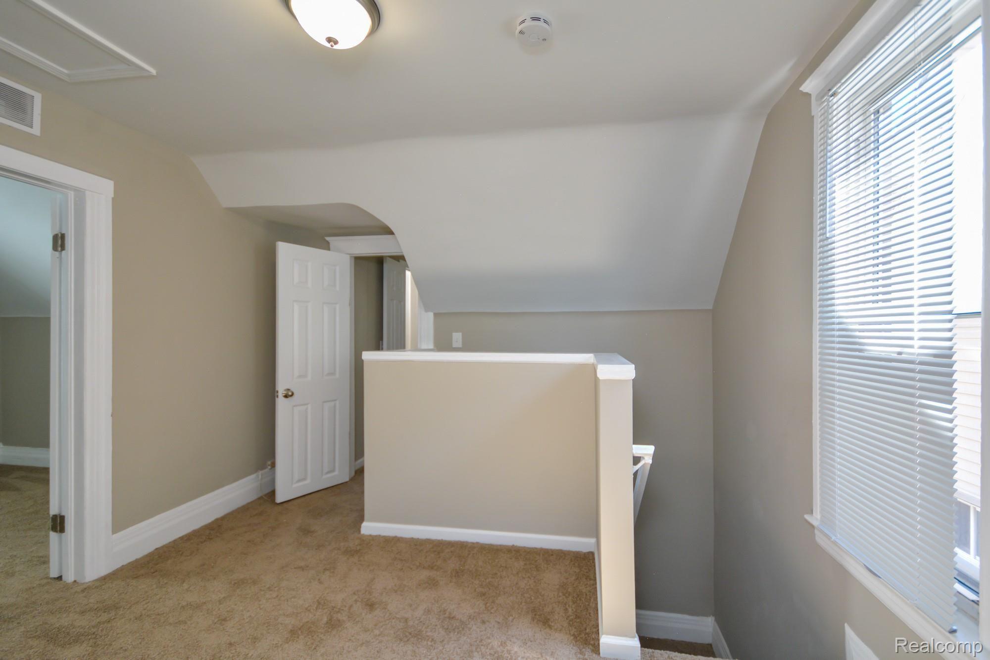 77 Pine Street River Rouge, MI 48218 - Photo 14 of 19 DSC_3601.jpg