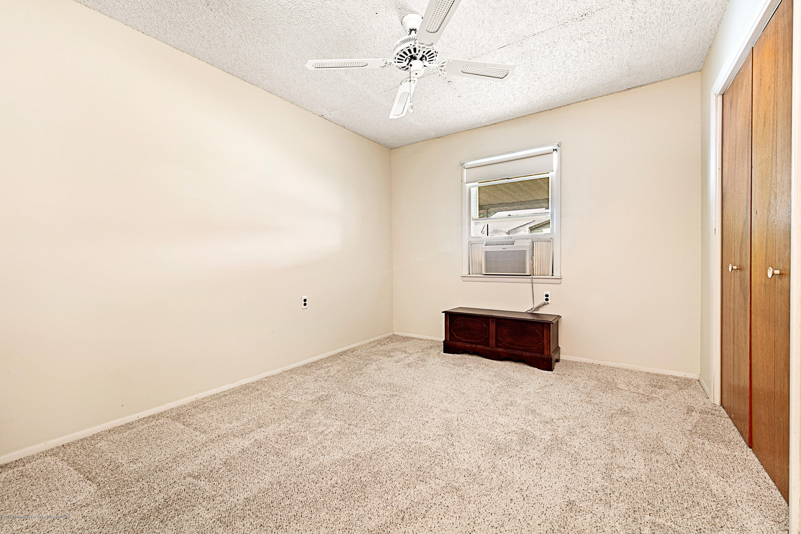 9 B Walnut Road Manahawkin, NJ 08050 - Photo 27 of 31 9BWalnutOnline-29