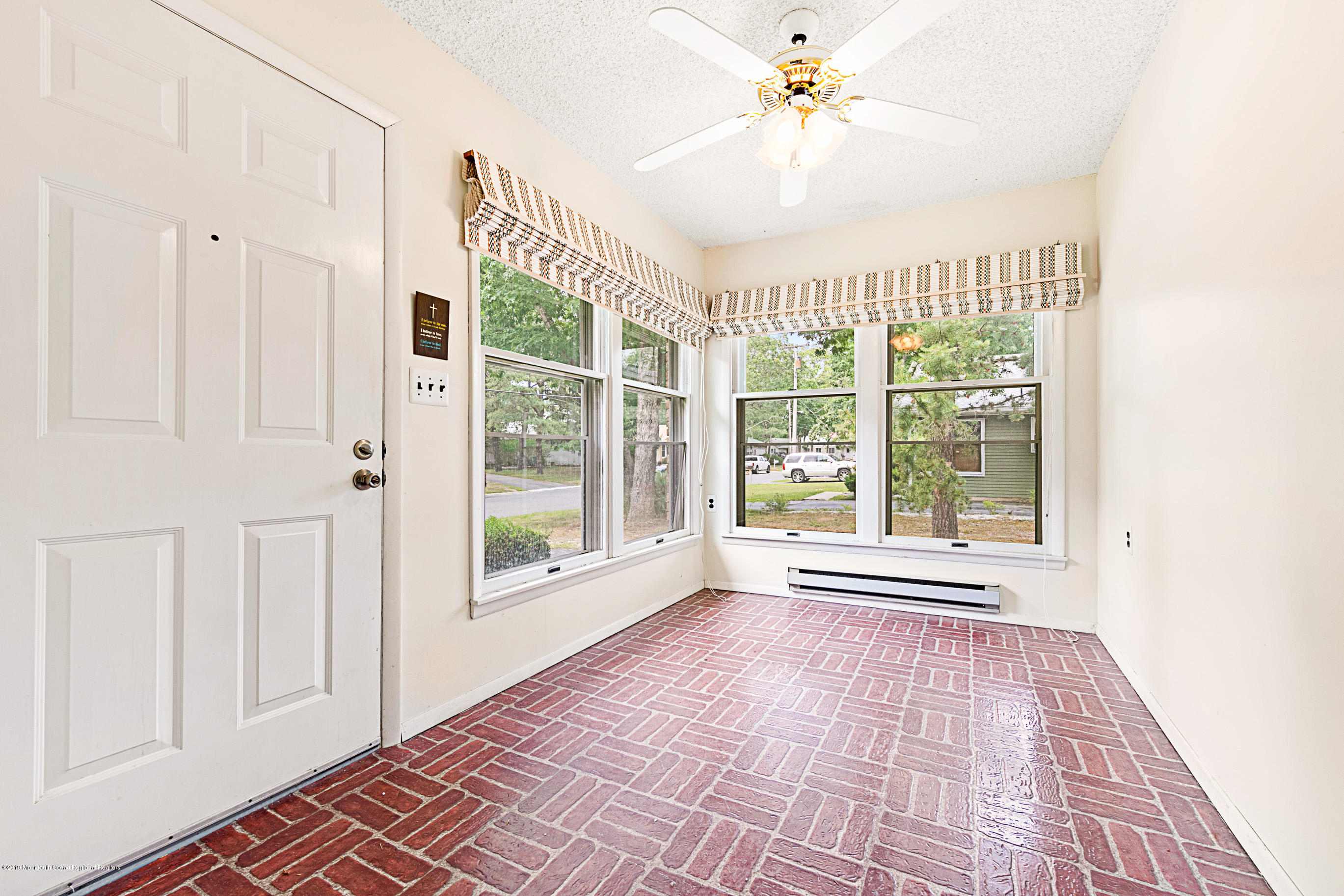 9 B Walnut Road Manahawkin, NJ 08050 - Photo 7 of 31 9BWalnutOnline-9