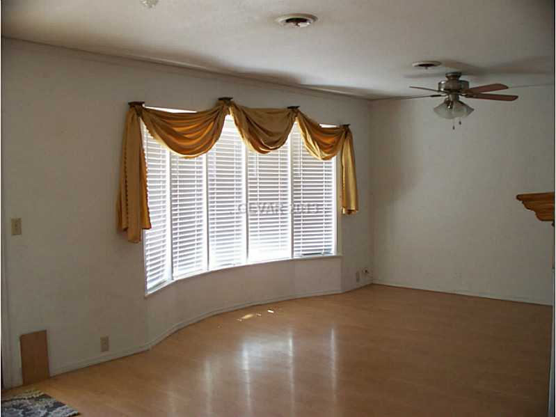 431 Blackridge Road Henderson, NV 89015 - Photo 4 of 34 Den.