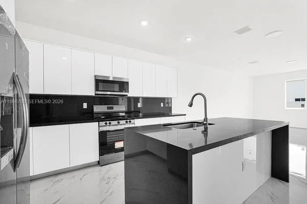 $4,540 | 22431 Southwest 125th Avenue, Unit 19A, Miami, FL 33170