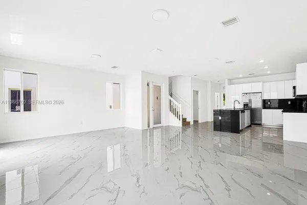 $4,540 | 22431 Southwest 125th Avenue, Unit 19A, Miami, FL 33170