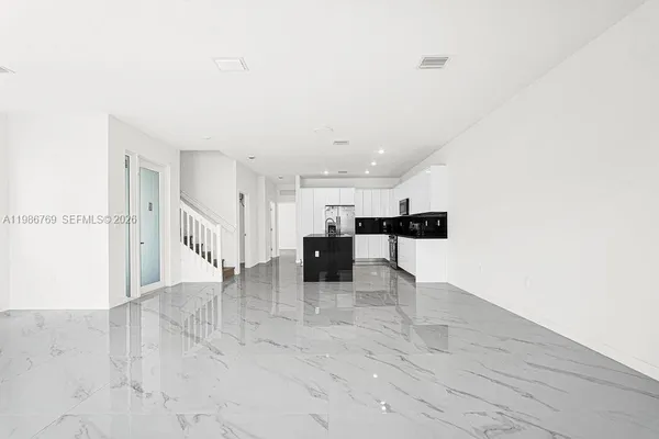 $4,540 | 22431 Southwest 125th Avenue, Unit 19A, Miami, FL 33170