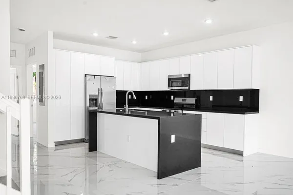 $4,540 | 22431 Southwest 125th Avenue, Unit 19A, Miami, FL 33170