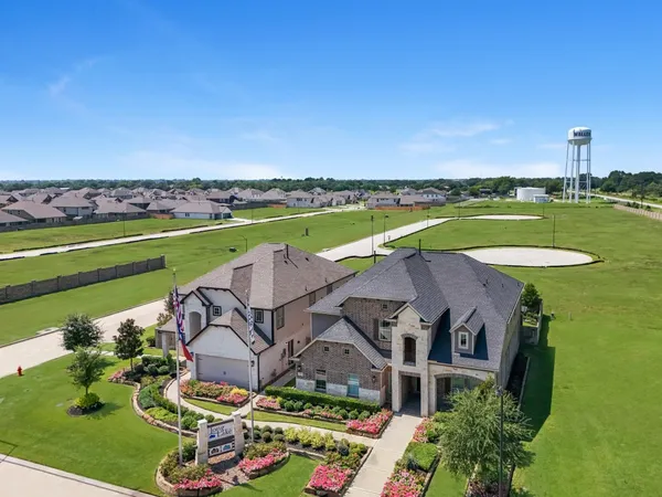 $454,990 | 409 Inner Cove Lane, Waller, TX 77484