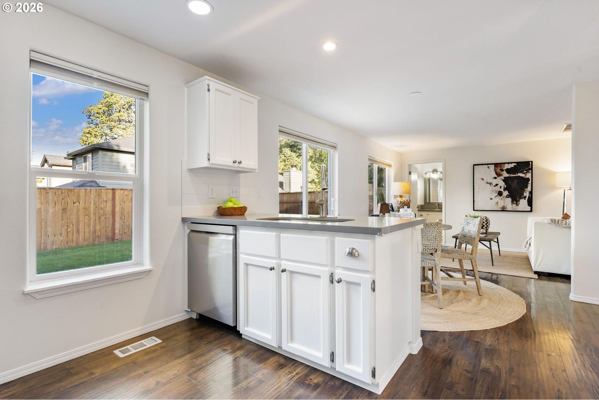 8885 Southwest 76th Place Portland, OR 97223 - Photo 13 of 47 Gallery Image 13