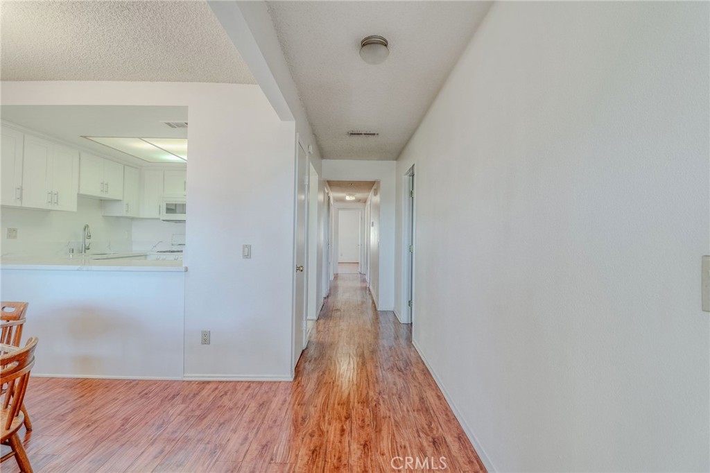 1471 Clemson Way Riverside, CA 92507 - Photo 8 of 31