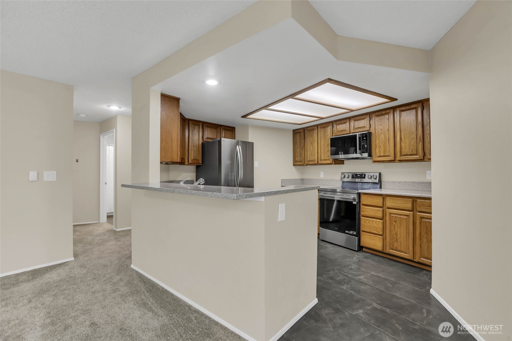 5000 California Avenue Southwest, Unit 406 Seattle, WA 98136 - Photo 11 of 23