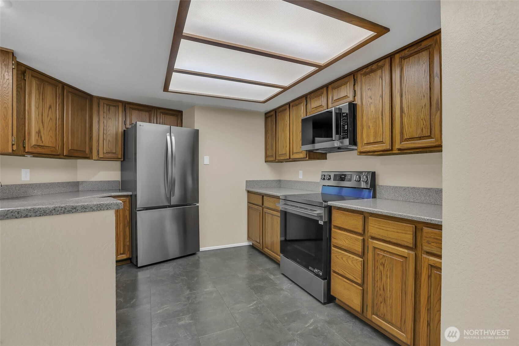 5000 California Avenue Southwest, Unit 406 Seattle, WA 98136 - Photo 12 of 23