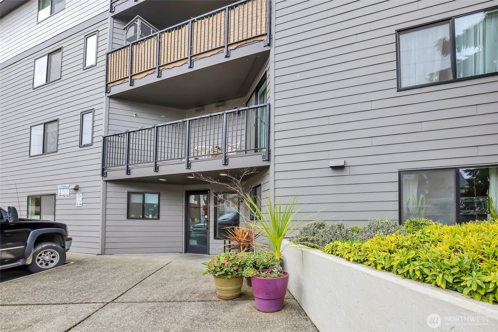 5000 California Avenue Southwest, Unit 406 Seattle, WA 98136 - Photo 23 of 23