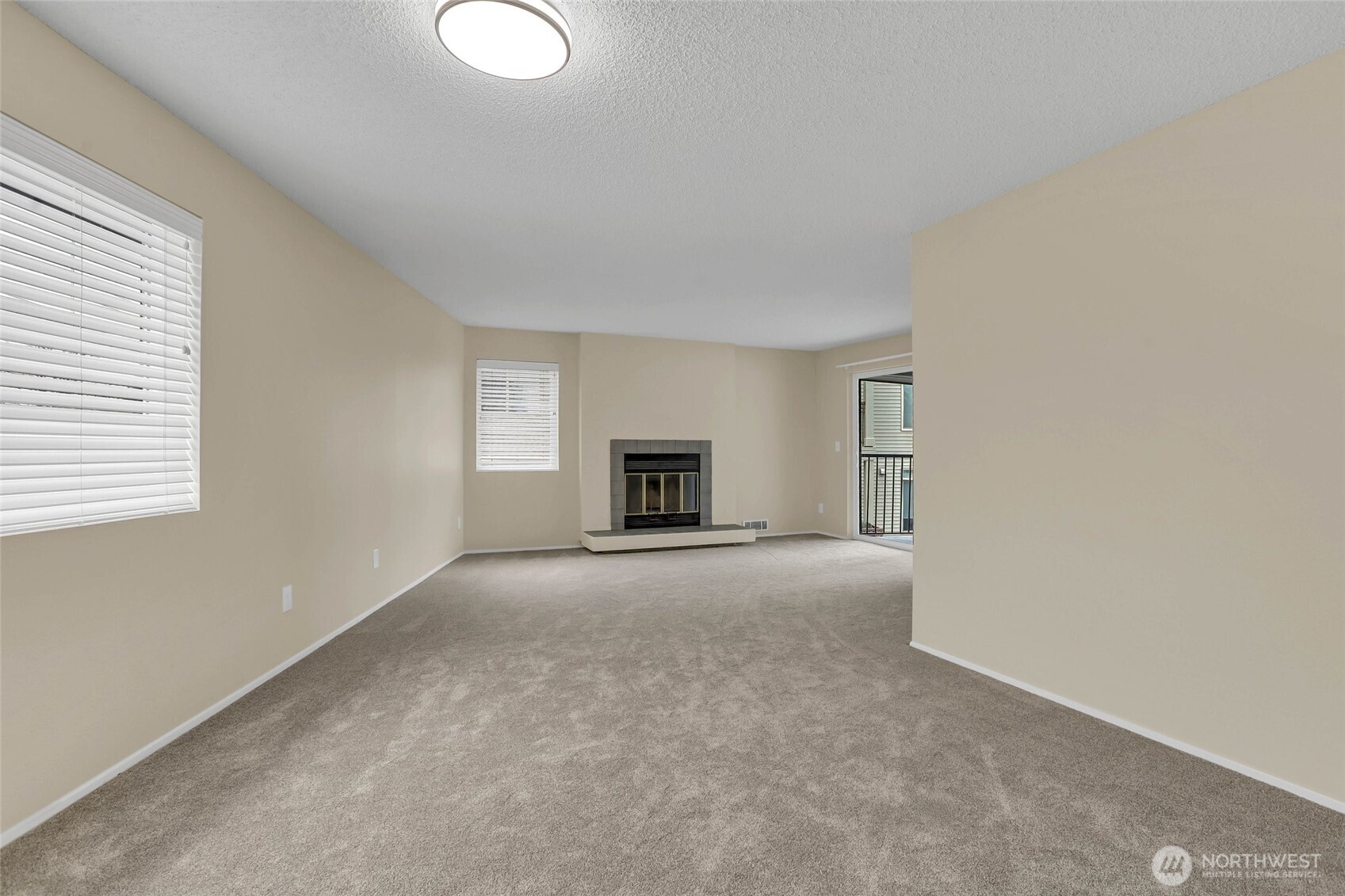 5000 California Avenue Southwest, Unit 406 Seattle, WA 98136 - Photo 6 of 23