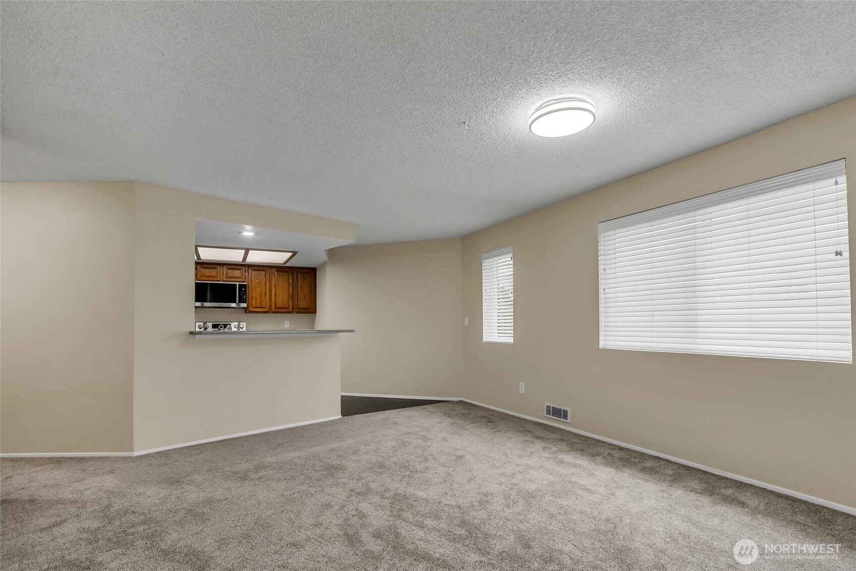 5000 California Avenue Southwest, Unit 406 Seattle, WA 98136 - Photo 10 of 23