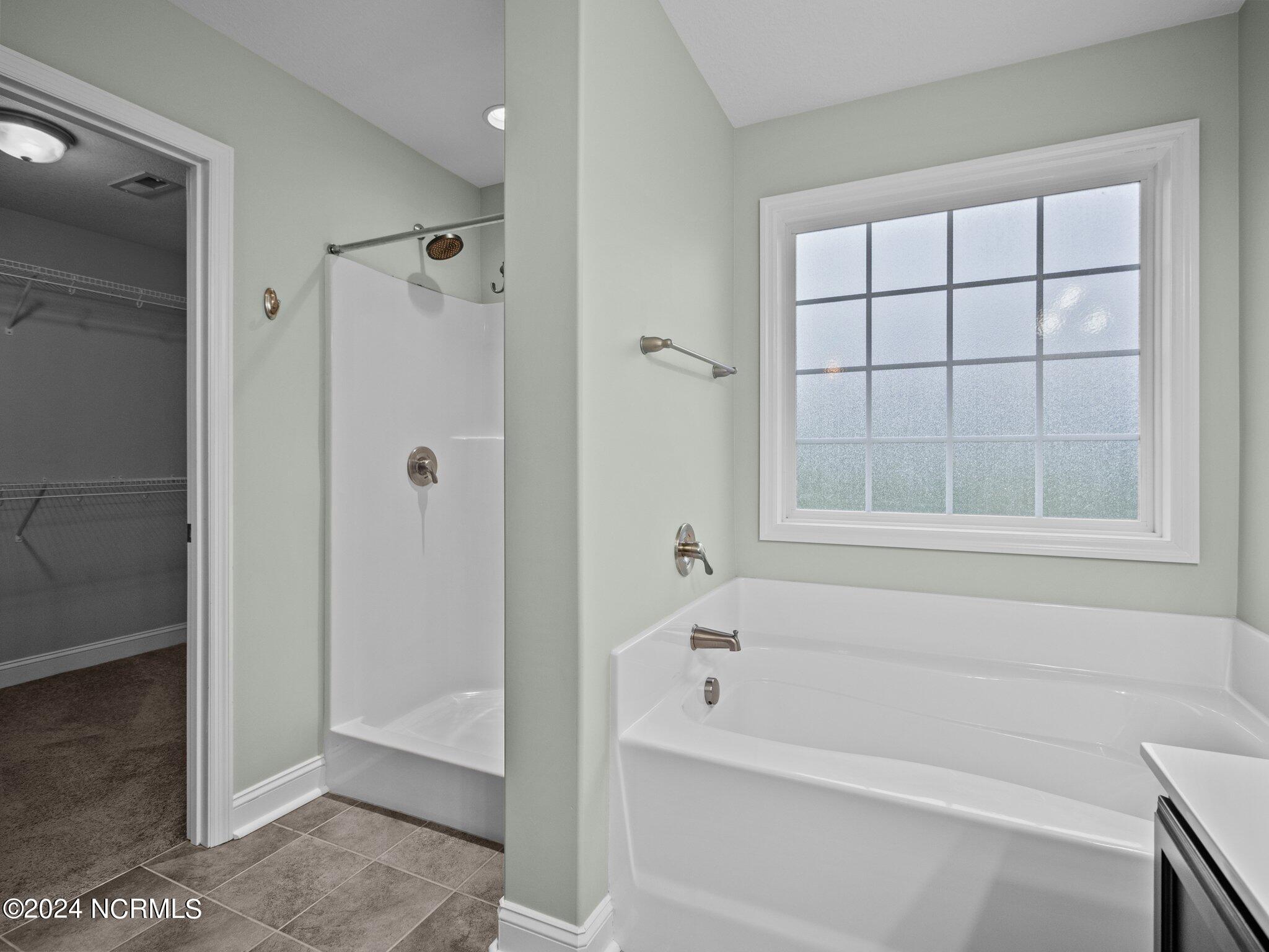 130 Peytons Ridge Drive Hubert, NC 28539 - Photo 26 of 32 Master Bath