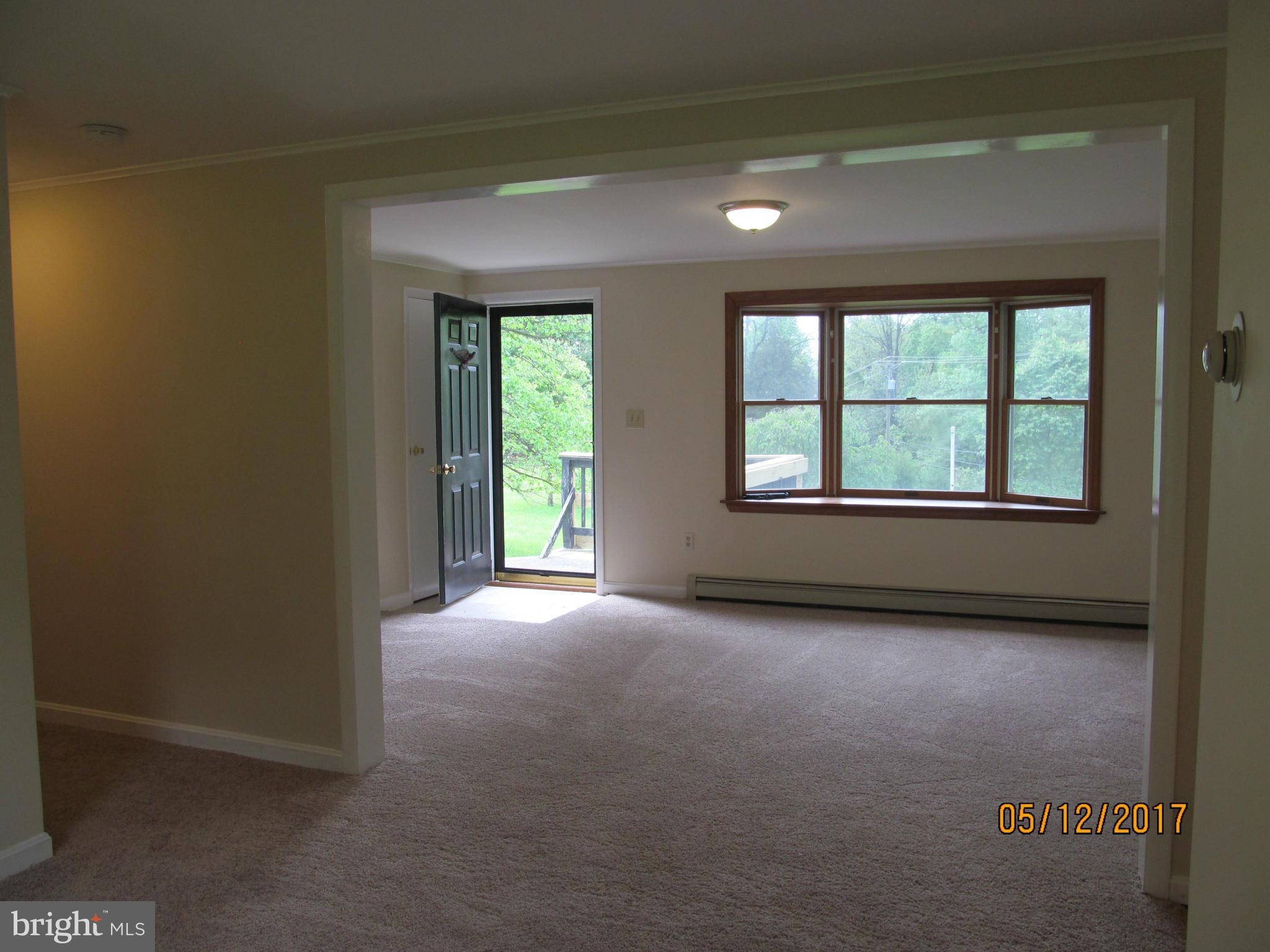 3719 Bay Road Street, MD 21154 - Photo 5 of 17 Living Room