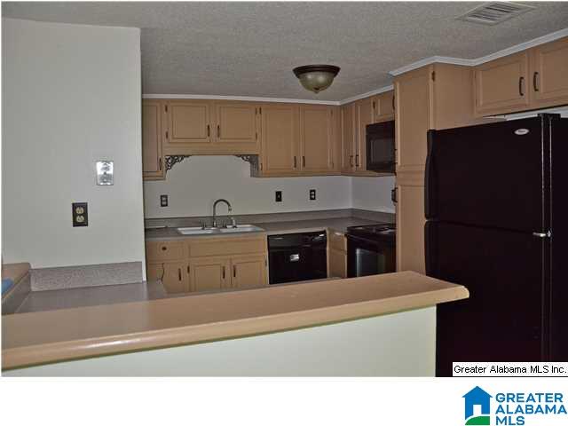 3812 Windhover Circle, Unit 3812 Birmingham, AL 35216 - Photo 4 of 32