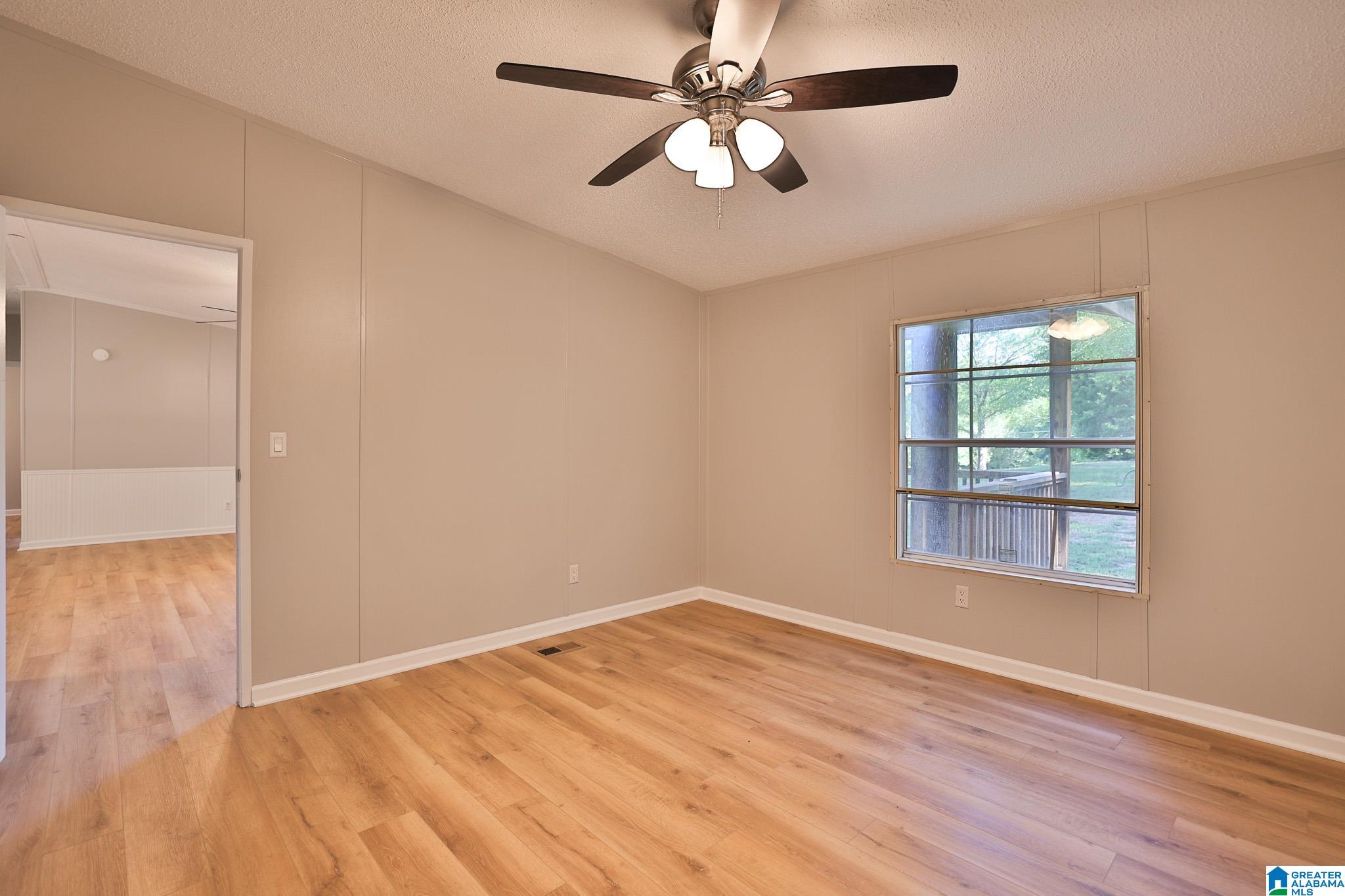 242 Deerfield Road Pell City, AL 35125 - Photo 15 of 41