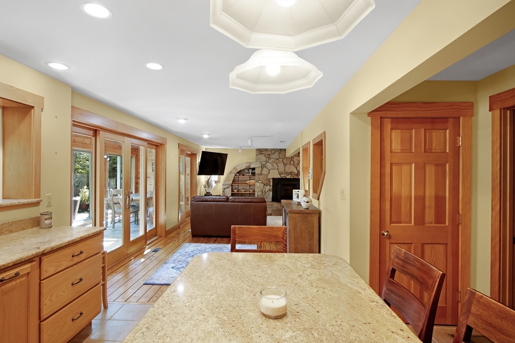 23 Shore Road North Brookfield, MA 01535 - Photo 12 of 42