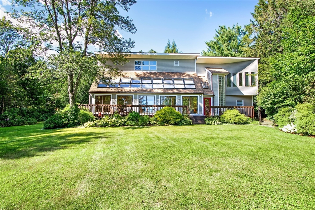 23 Shore Road North Brookfield, MA 01535 - Photo 2 of 42