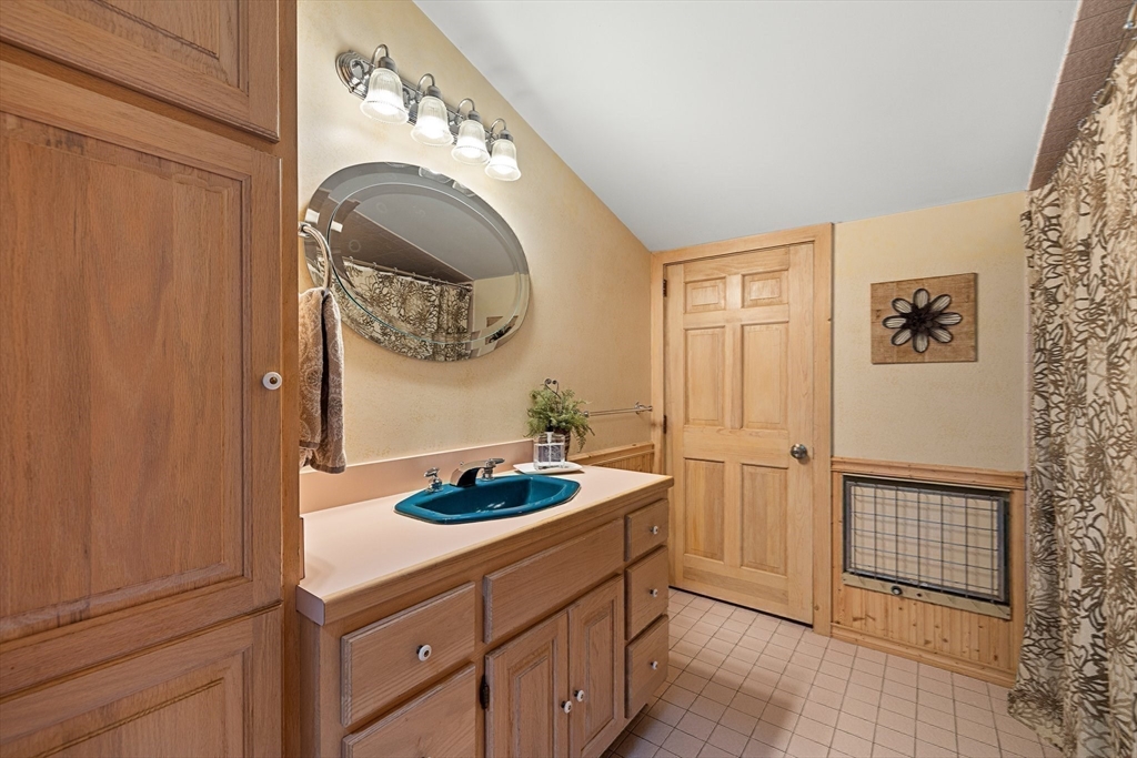 23 Shore Road North Brookfield, MA 01535 - Photo 23 of 42